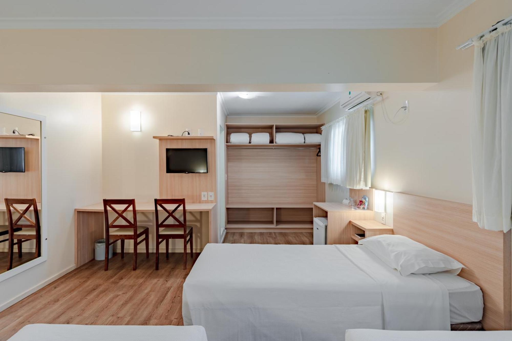 Bristol Sabrina Hotel De Charme Joinville Exterior photo